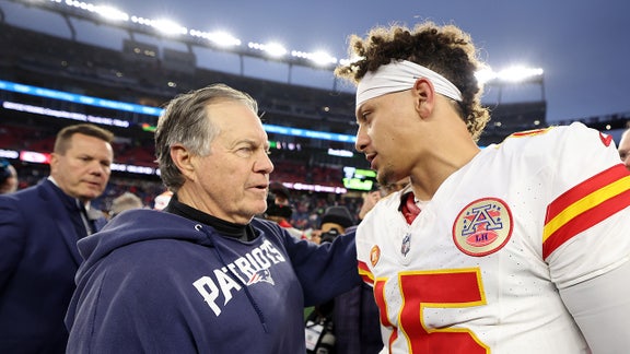 Patrick Mahomes Calls Bill Belichick’s Hall of Fame Snub “Insane” as NFL World Reacts